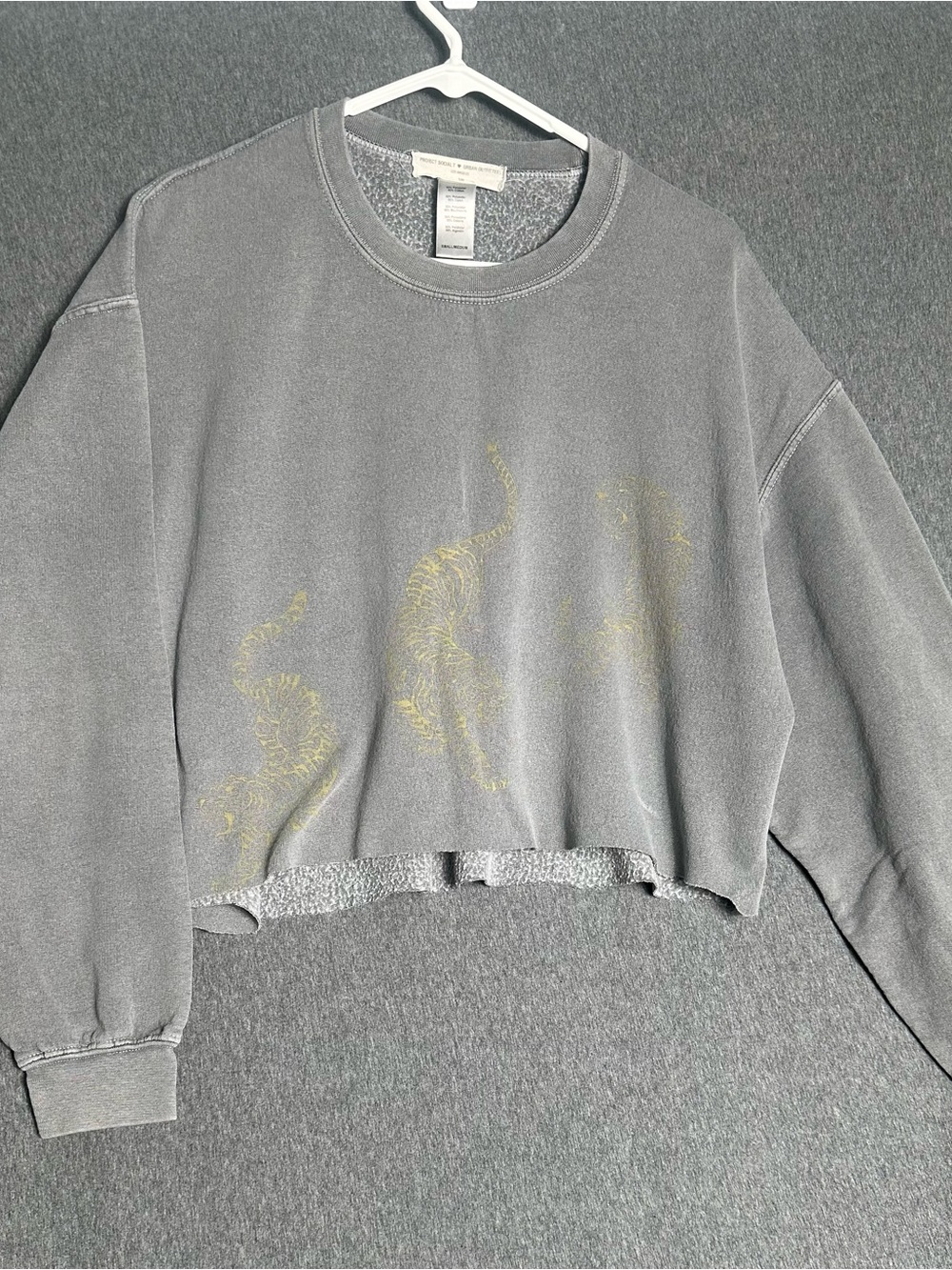 Project Social T Light Gray Cropped Sweatshirt with Subtle Tiger Design S/M